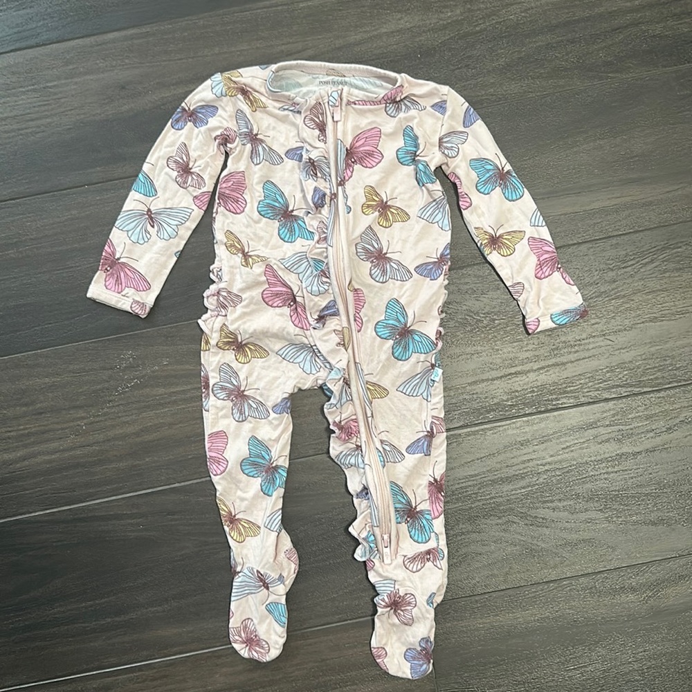 Posh Peanut Nora Ruffle Footie
